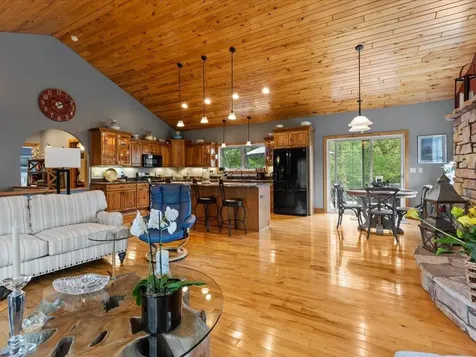 7414 Burr Lane Brainerd MN 56401