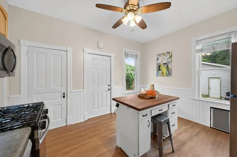 1008 Cook Avenue E Saint Paul MN 55106