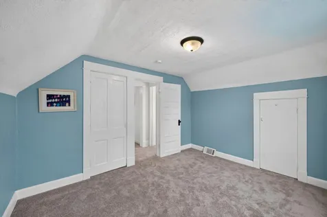 1008 Cook Avenue E Saint Paul MN 55106