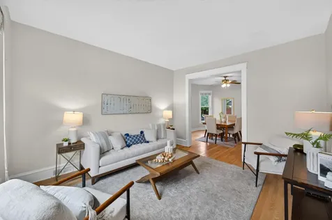 1008 Cook Avenue E Saint Paul MN 55106