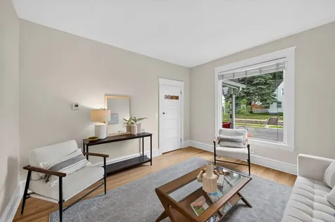 1008 Cook Avenue E Saint Paul MN 55106