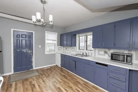 182 3rd Street N Casselton ND 58012