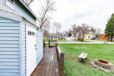 182 3rd Street N Casselton ND 58012