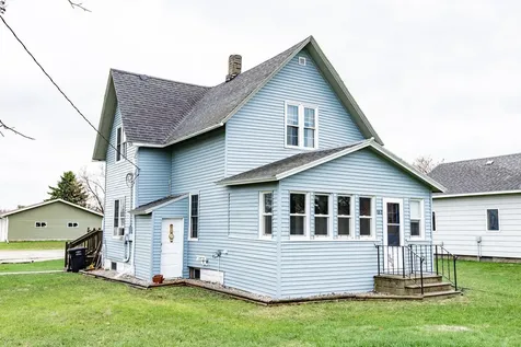 182 3rd Street N Casselton ND 58012