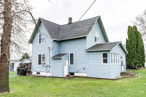 182 3rd Street N Casselton ND 58012