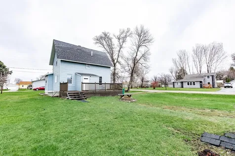 182 3rd Street N Casselton ND 58012