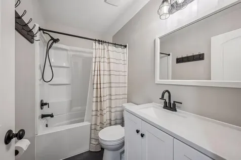 224 37th Avenue N Saint Cloud MN 56303