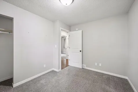 224 37th Avenue N Saint Cloud MN 56303