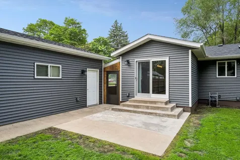 224 37th Avenue N Saint Cloud MN 56303