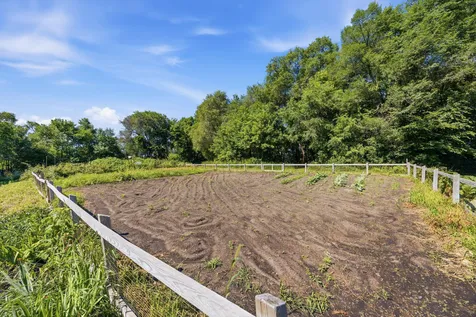 1856 County Road 37 NE Buffalo MN 55313