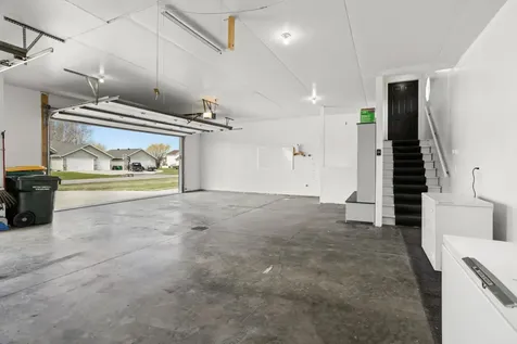 829 Leonards Way Argusville ND 58005