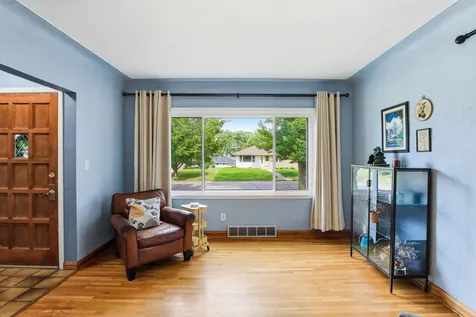 4539 Quail Avenue N Robbinsdale MN 55422