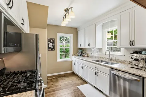 4539 Quail Avenue N Robbinsdale MN 55422