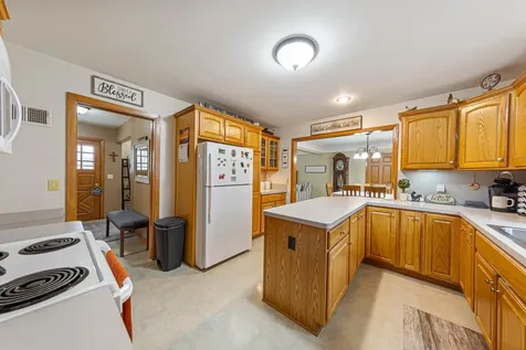 302 W Douglas Street Arlington MN 55307