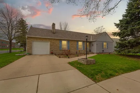 302 W Douglas Street Arlington MN 55307