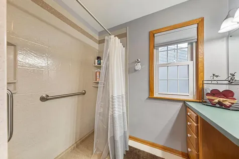 302 W Douglas Street Arlington MN 55307