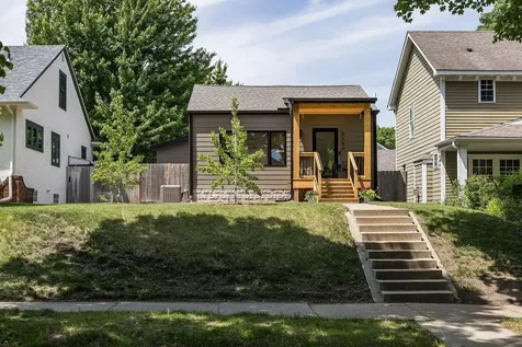 5344 Chowen Avenue S Minneapolis MN 55410