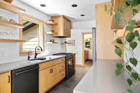 5344 Chowen Avenue S Minneapolis MN 55410