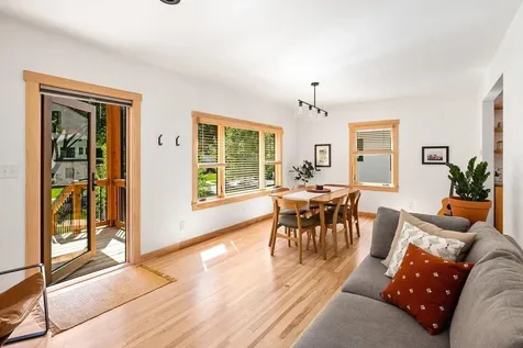 5344 Chowen Avenue S Minneapolis MN 55410