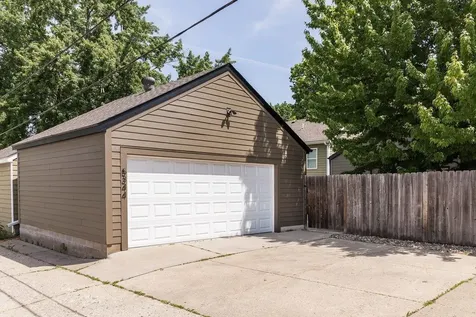 5344 Chowen Avenue S Minneapolis MN 55410