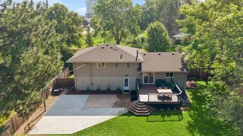 7116 Bristol Boulevard Edina MN 55435