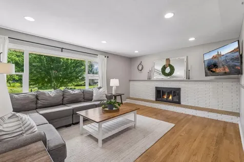 7116 Bristol Boulevard Edina MN 55435