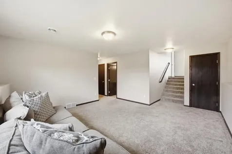 928 41st Avenue S Moorhead MN 56560