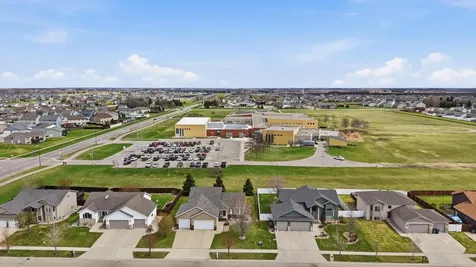 928 41st Avenue S Moorhead MN 56560