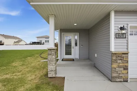 928 41st Avenue S Moorhead MN 56560