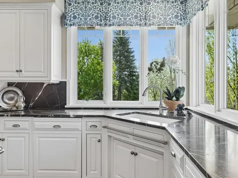 25 Bello Drive Edina MN 55439