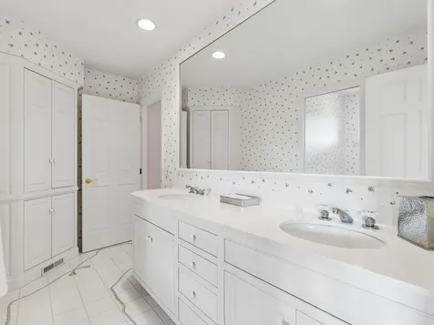 25 Bello Drive Edina MN 55439
