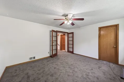 14283 Uplander Street NW Andover MN 55304