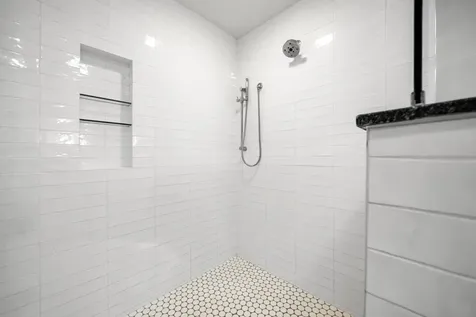 2405 S Le Homme Dieu Drive NE Alexandria MN 56308
