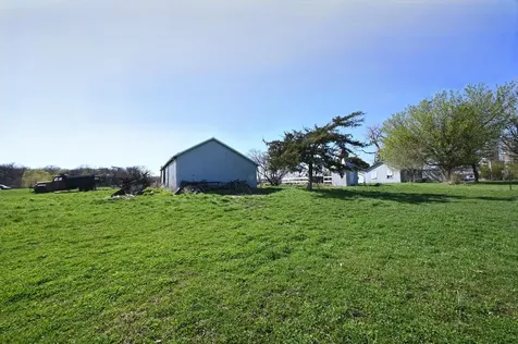 33758 171st Road Montgomery MN 56069