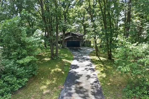 8936 191st Avenue NE Columbus MN 55025