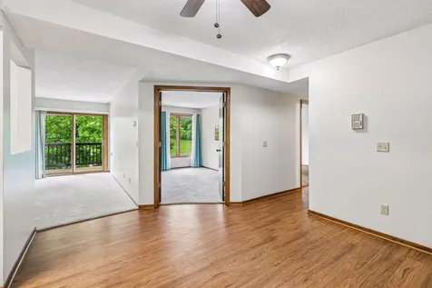 4165 Hilltop Point Eagan MN 55123