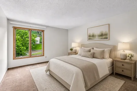 4165 Hilltop Point Eagan MN 55123