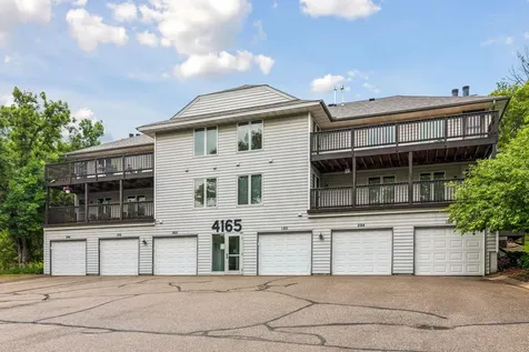 4165 Hilltop Point Eagan MN 55123
