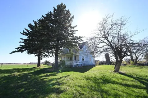 33758 171st Avenue Montgomery MN 56069