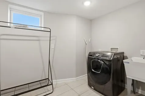 1350 Laurel Avenue Saint Paul MN 55104