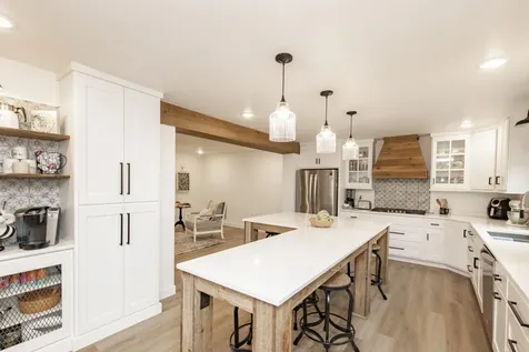 3701 Fairway Road N Fargo ND 58102