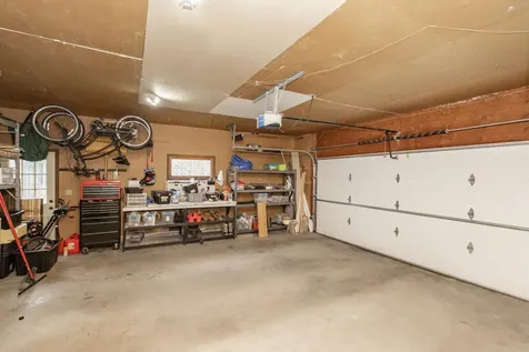 3701 Fairway Road N Fargo ND 58102