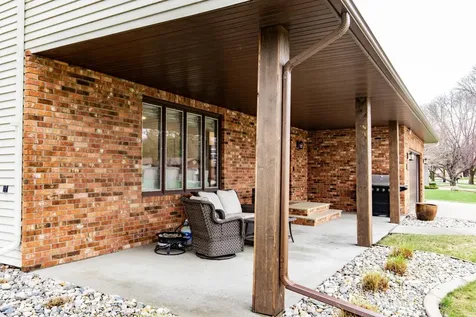 3701 Fairway Road N Fargo ND 58102