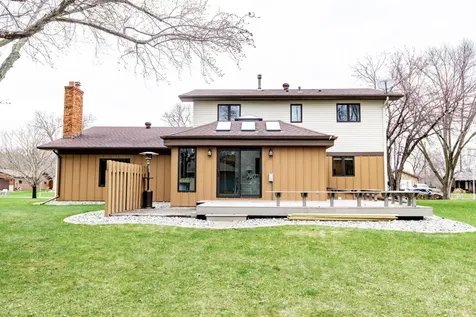 3701 Fairway Road N Fargo ND 58102