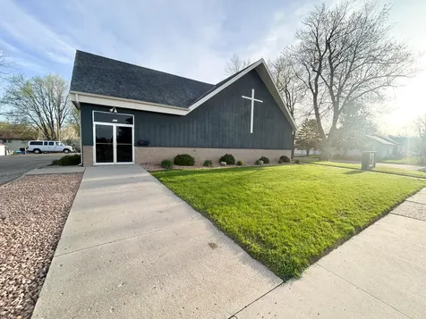 627 Clary Street Worthington MN 56187