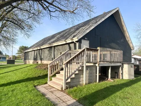 627 Clary Street Worthington MN 56187