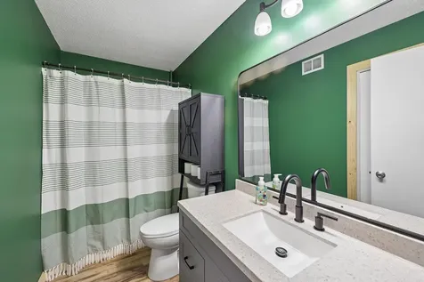 721 Horseshoe Lane Braham MN 55006