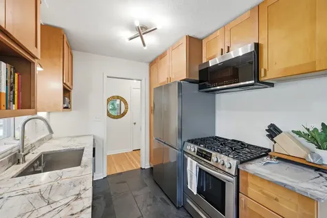 16421 Norwood Lane Minnetonka MN 55345