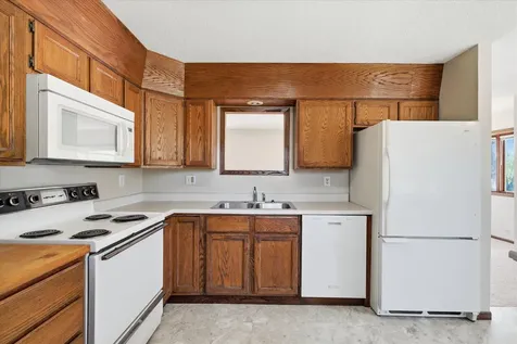 10050 Palm Street NW Coon Rapids MN 55433