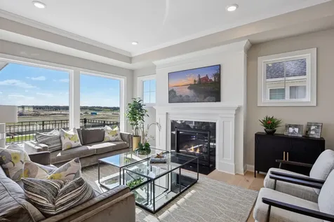 9064 Mills Lane Chanhassen MN 55317